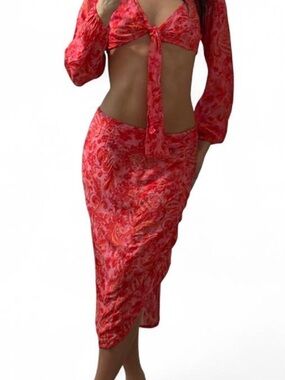 Tie-Front Red Paisley Midi 2 Peice Set